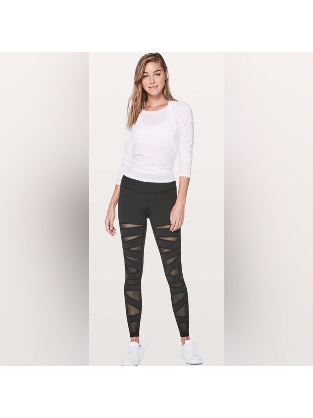 Lululemon Wunder Under Pant (Hi-Rise) *Tech Mesh 28" size 2 in black
